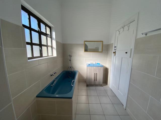 To Let 1 Bedroom Property for Rent in Walmer Estate Western Cape